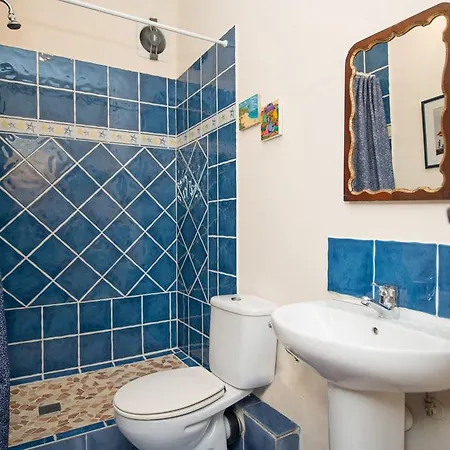 Tonelagee Villa